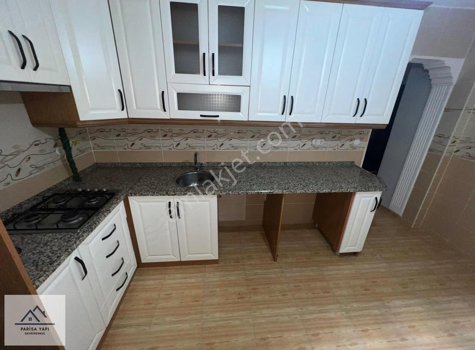 Bucaparisa'dan D.gazlı Arakat Çift Cepheli Aile Apt Kiralık 2+1 - Görsel 13