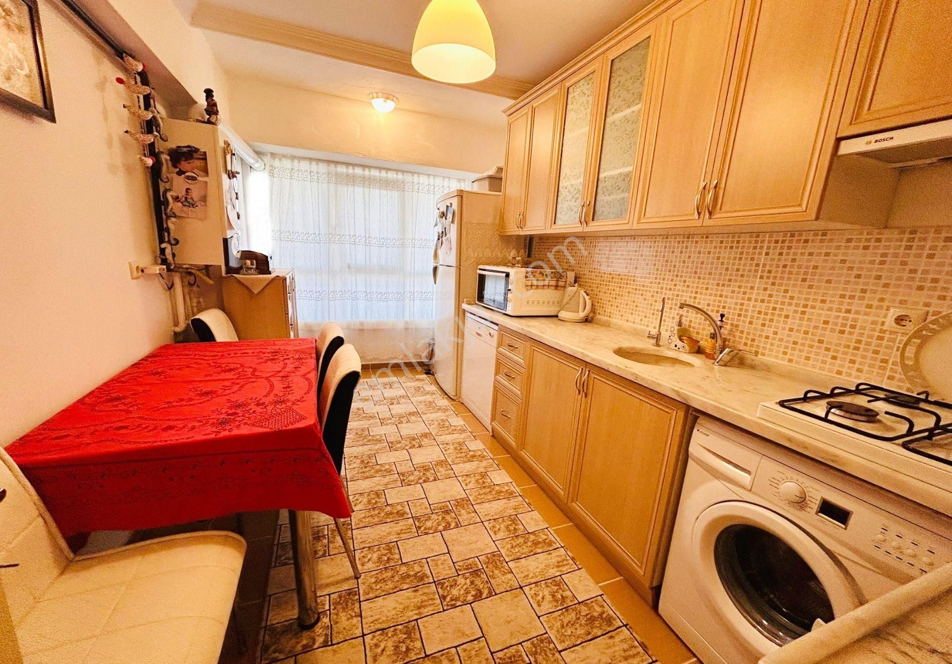 Hocalı Cadde Üzerinde Masrafsız Ön Cephe Daire..! - Görsel 6