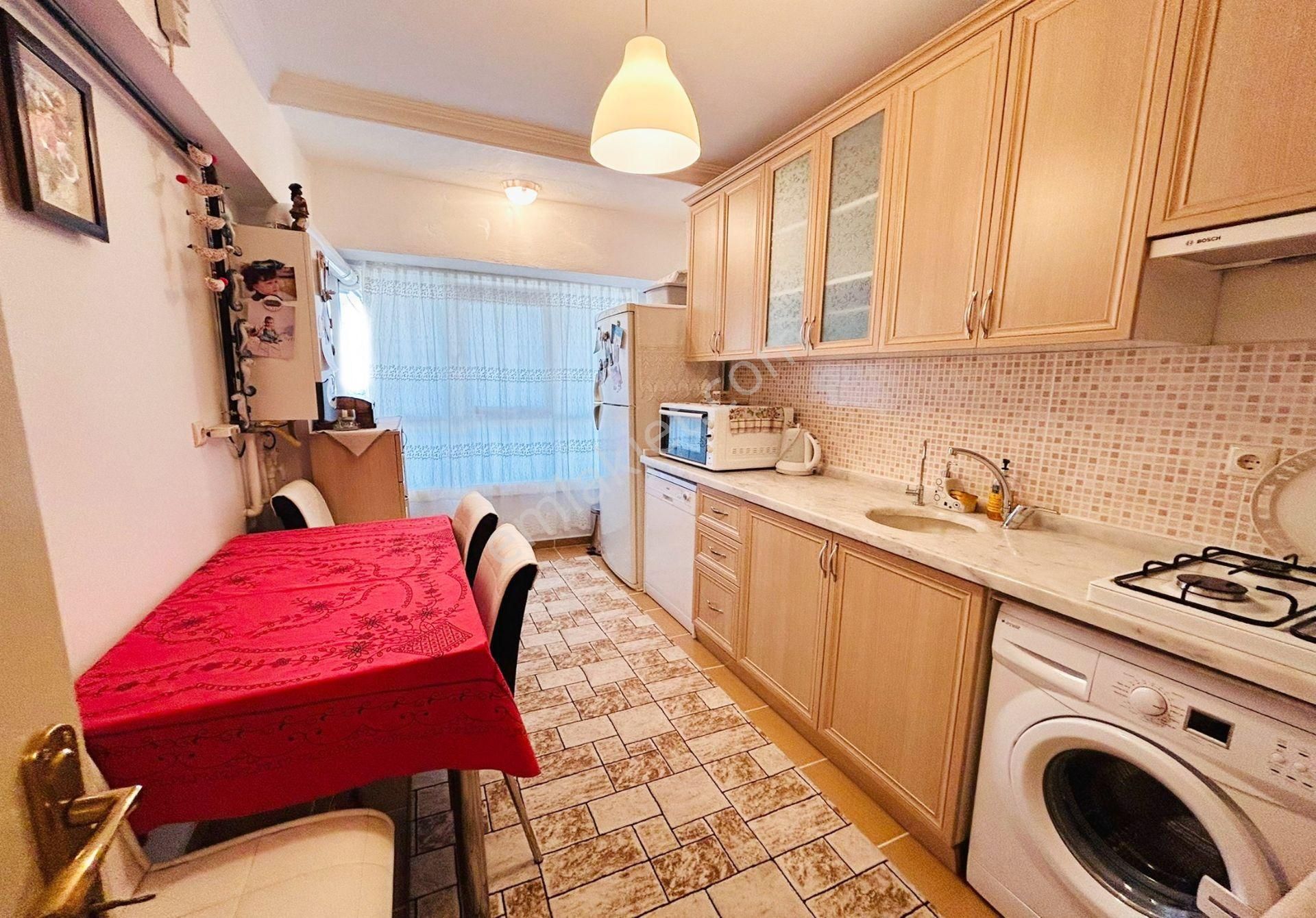 Hocalı Cadde Üzerinde Masrafsız Ön Cephe Daire..! - Görsel 4