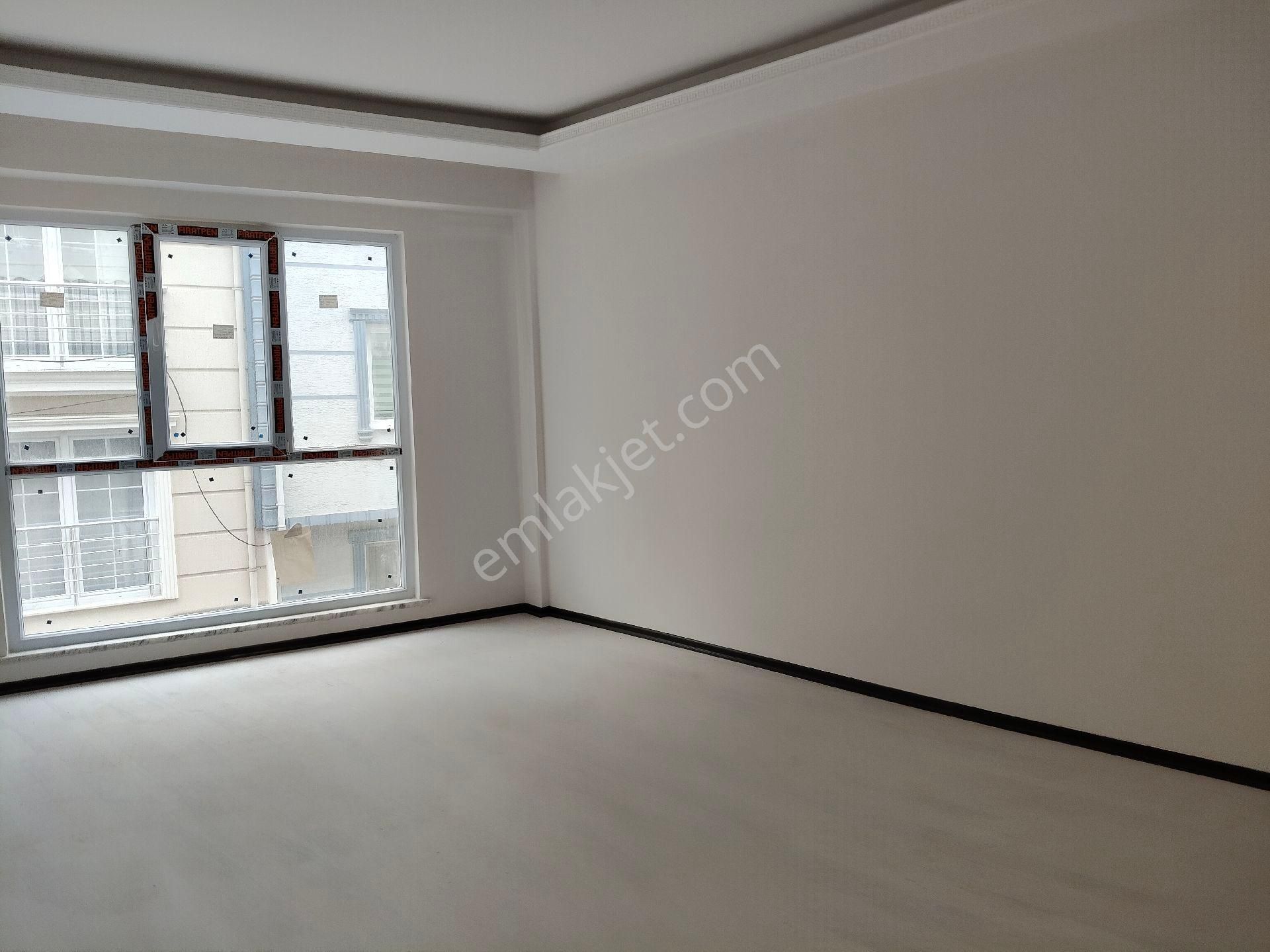 Dialog Skaladan Debirtaşta Satılık 4+1 Dublekd