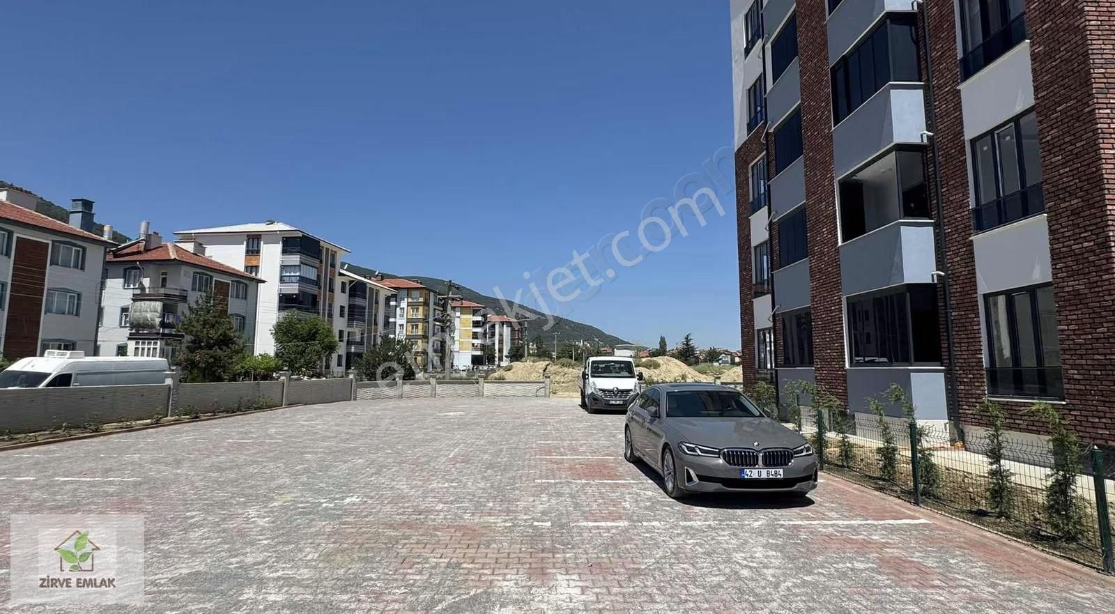 Zirve Emlak Satıyorr Gazi Mah Ultra Lüx 3+1 165 M2 Daire Kaçmaz - Görsel 5