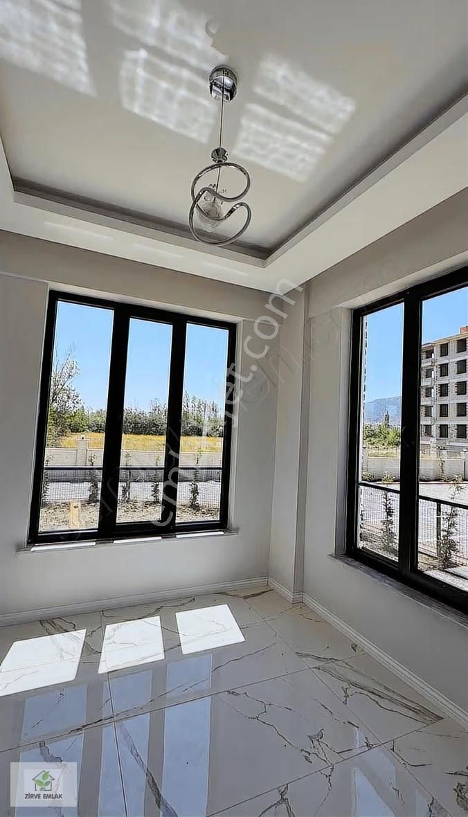 Zirve Emlak Satıyorr Gazi Mah Ultra Lüx 3+1 165 M2 Daire Kaçmaz - Görsel 9