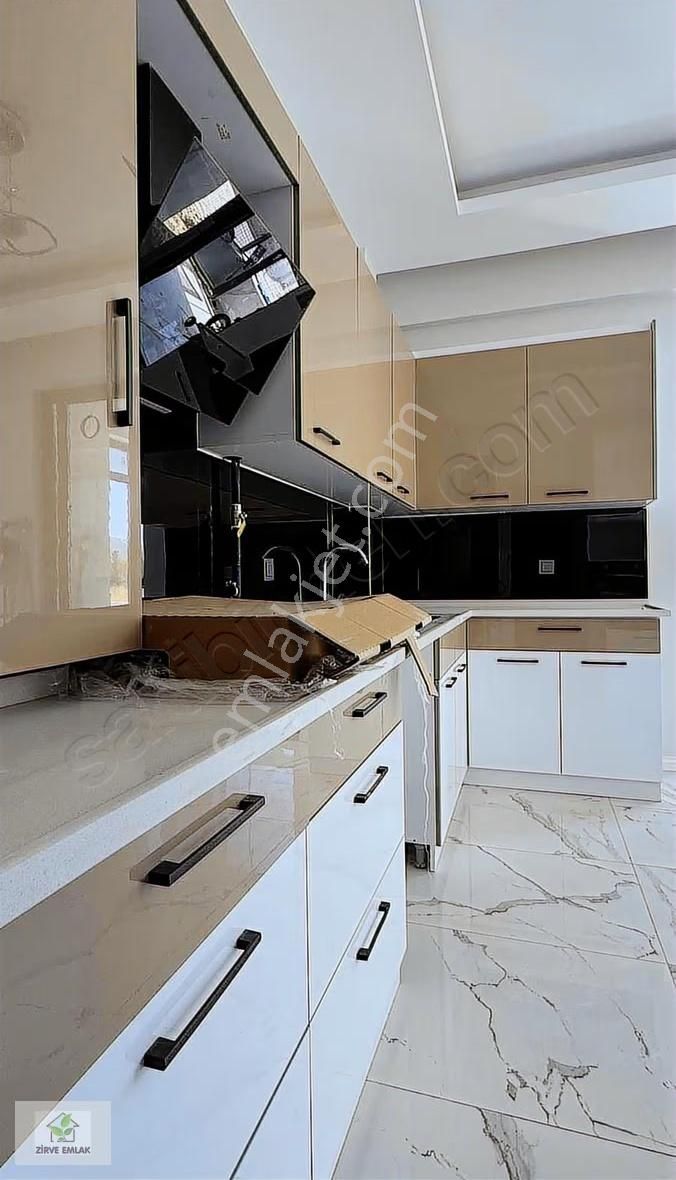 Zirve Emlak Satıyorr Gazi Mah Ultra Lüx 3+1 165 M2 Daire Kaçmaz - Görsel 16