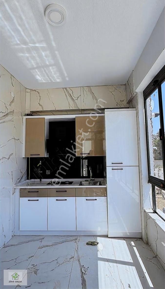 Zirve Emlak Satıyorr Gazi Mah Ultra Lüx 3+1 165 M2 Daire Kaçmaz - Görsel 13