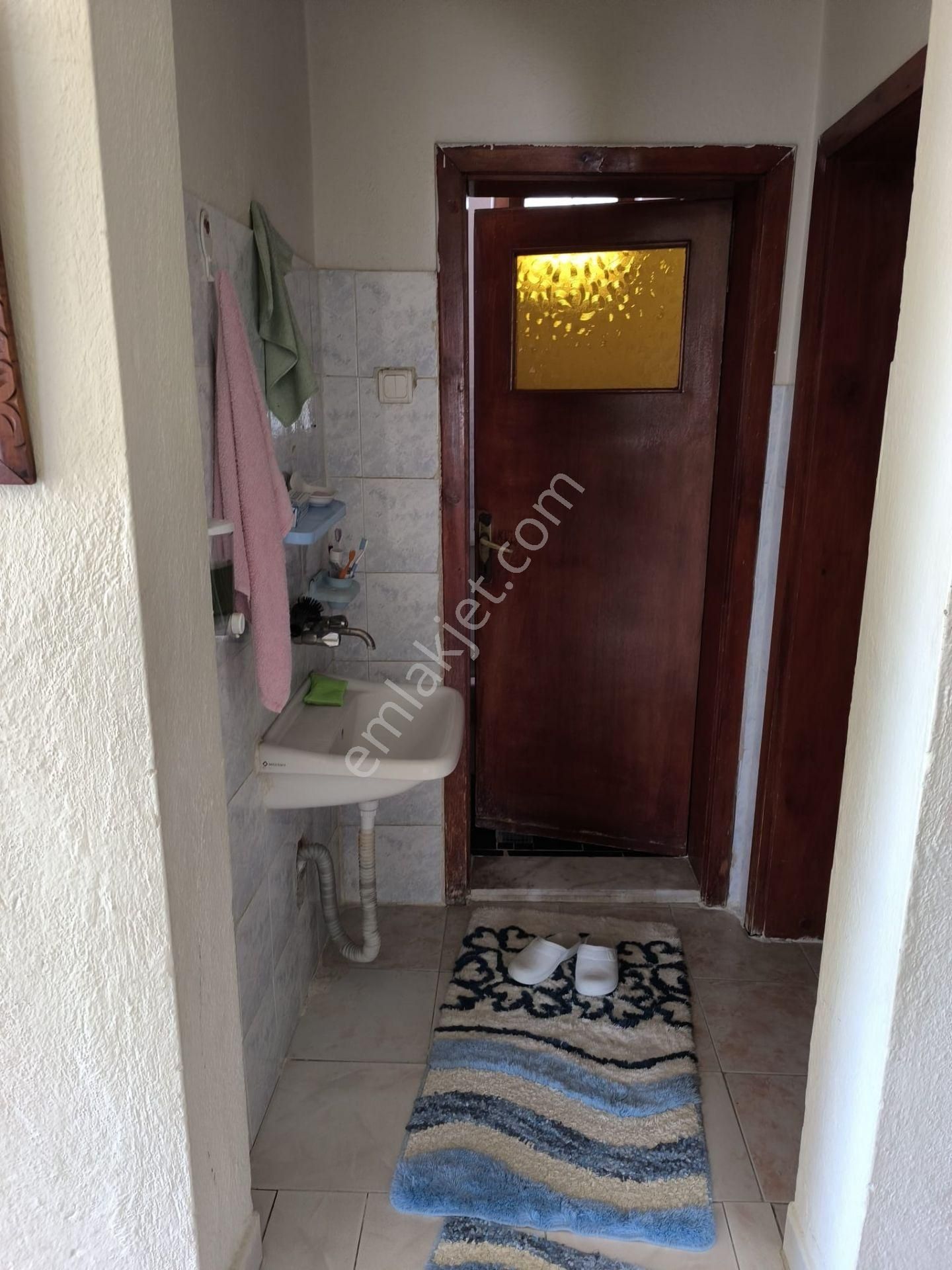 Merkezi Konumda, Bahçeli, Otoparklı 6+2 Müstakil Ev Fırsatı! - Görsel 10