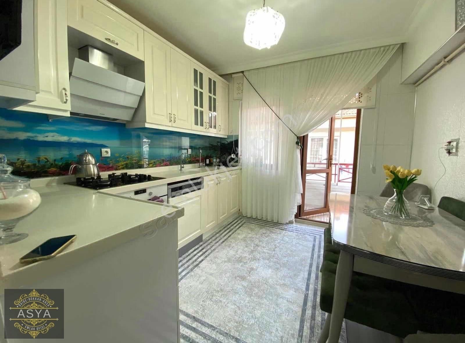 Hacıkadın Göbek Yakını 3+1 Katta Ful Yapılı Masrafsız Satılık! - Görsel 10