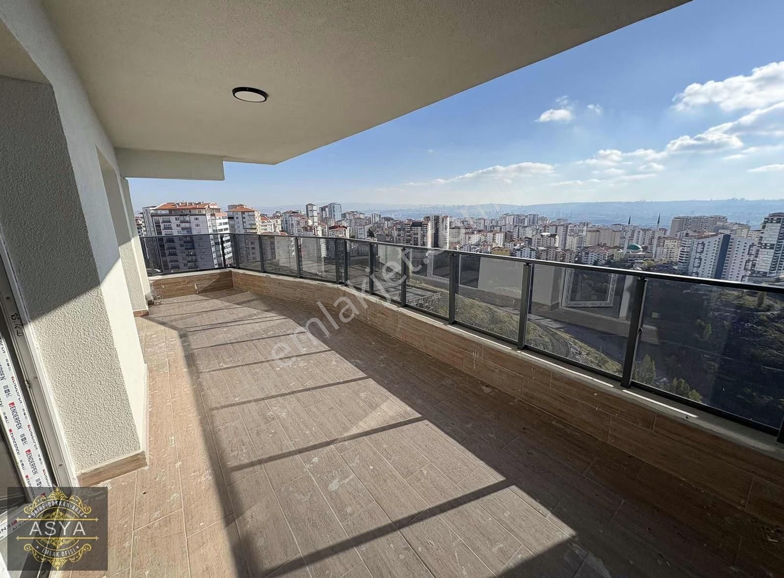 Yenimahalle De Ankara Manzaralı Sıfır 3+1 Satılık Daire