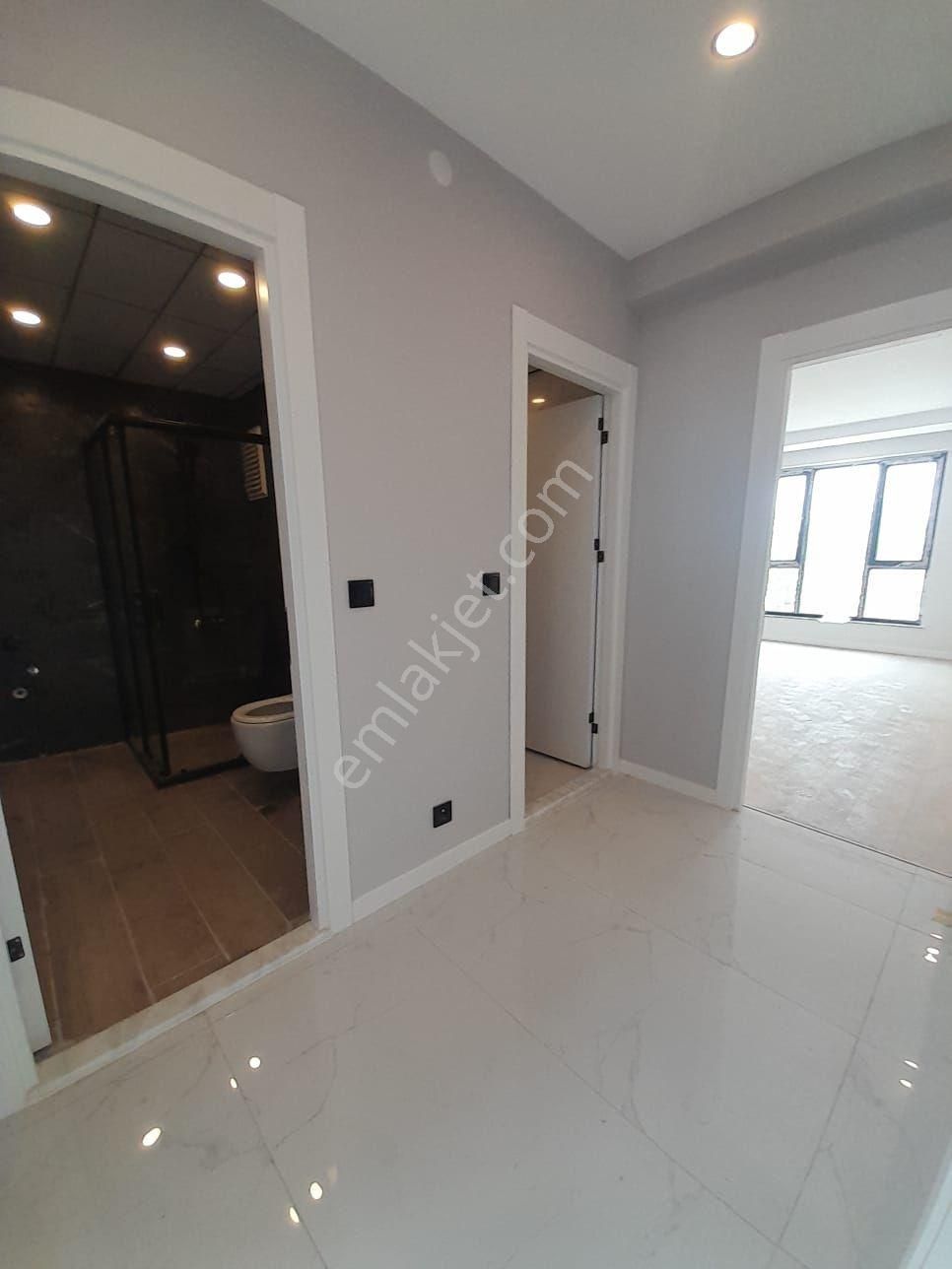 Esentepe Mahallesinde Satılık Sıfır 2+1 - Görsel 16