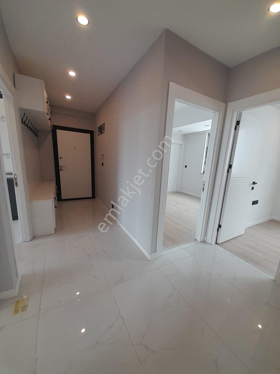 Esentepe Mahallesinde Satılık Sıfır 2+1 - Görsel 5