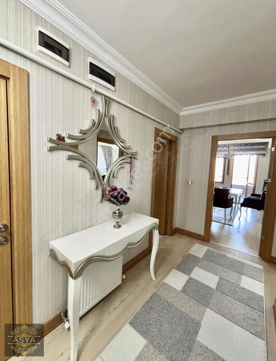 Merkezi Konum Manzaralı 3+1 Genişm2 Teras Balkonlu Site Dairesi! - Görsel 26