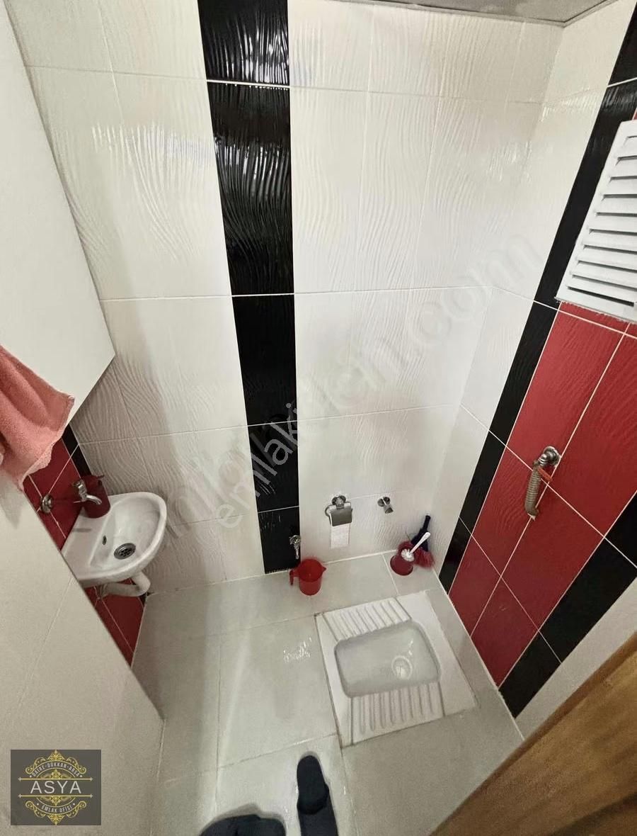 Merkezi Konum Manzaralı 3+1 Genişm2 Teras Balkonlu Site Dairesi! - Görsel 22