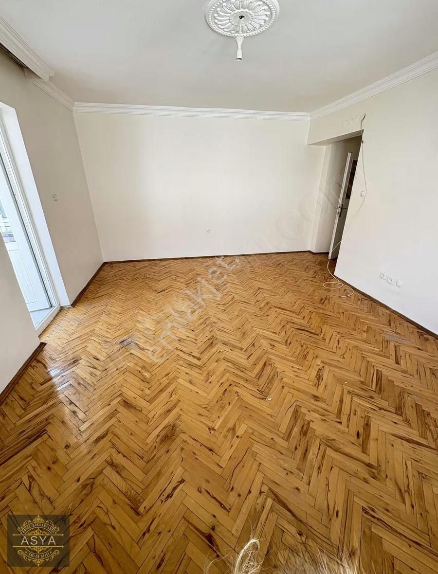 Tebessüm Şehri Pursaklardan Cadde Üstü 3.kat 3+1 Satılık Daire - Görsel 4