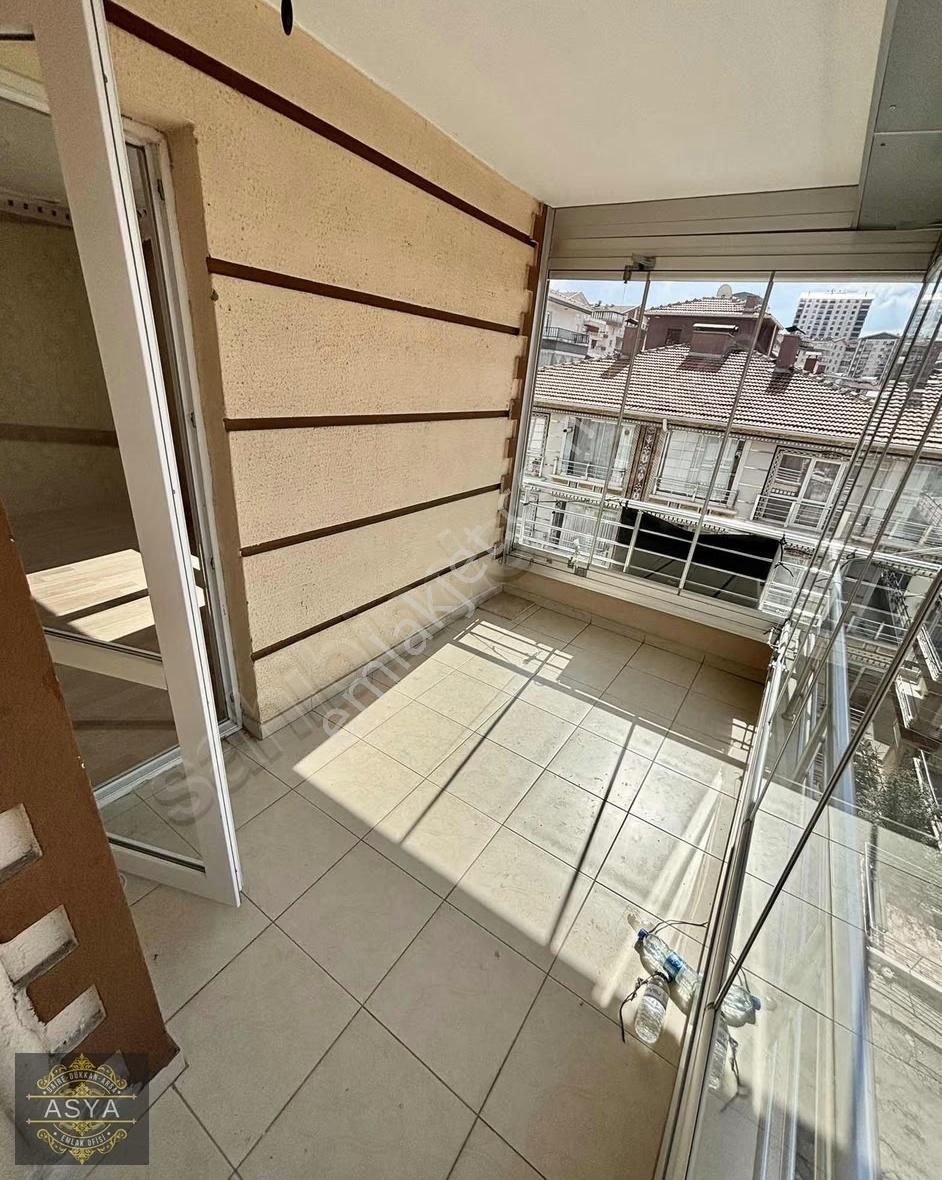 Ufuktepe Ana Cadde Önü Asansörlü Teras Balkonlu Ankara Manzaralı - Görsel 12