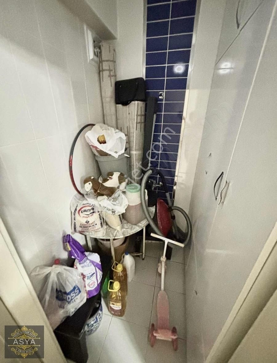 Hacıkadında Full Yapılı Kat Konumunda Ön Cephe Geniş Mt2 2 Banyo