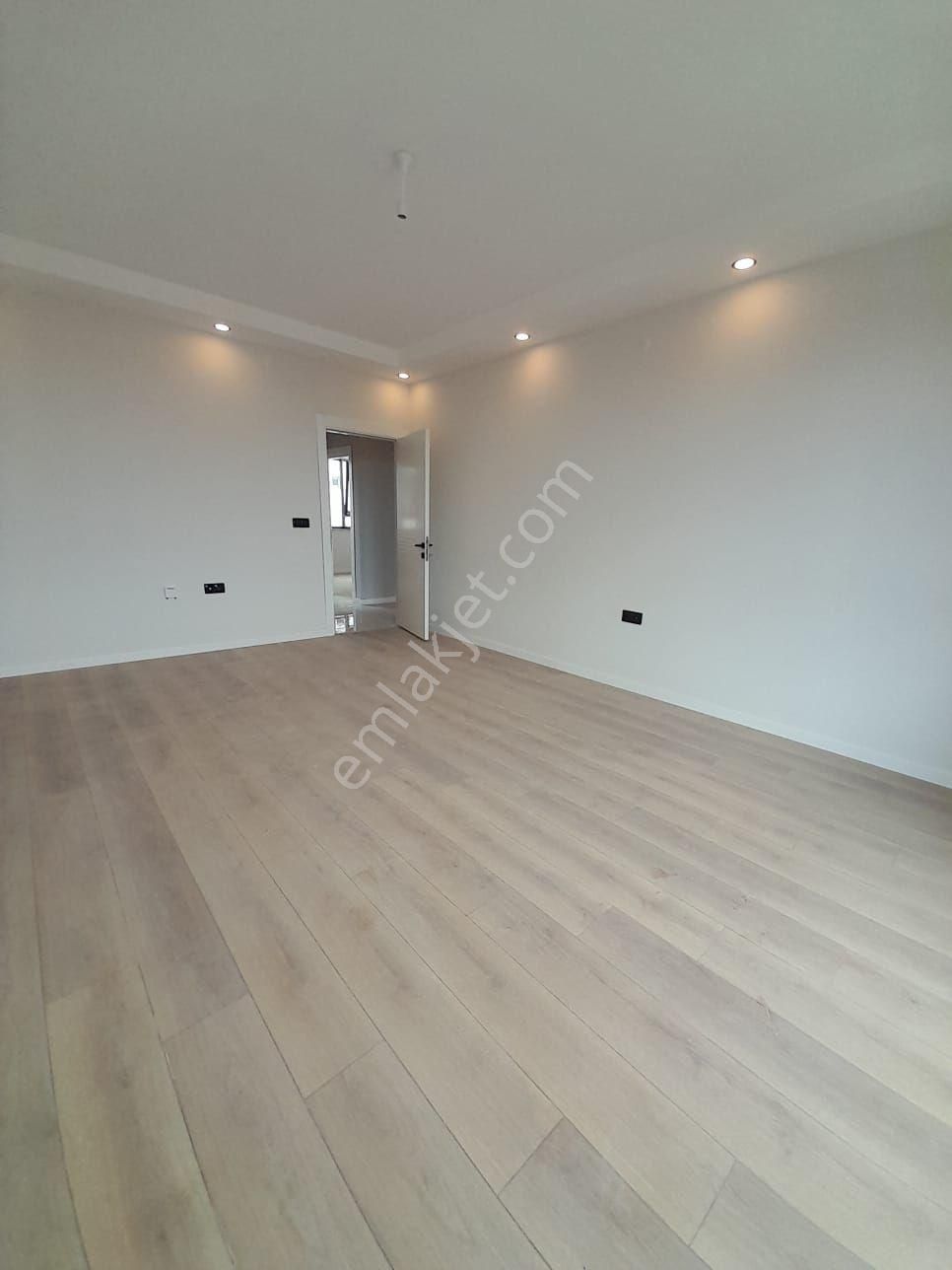 Esentepe Mahallesinde Satılık 2+1 - Görsel 6