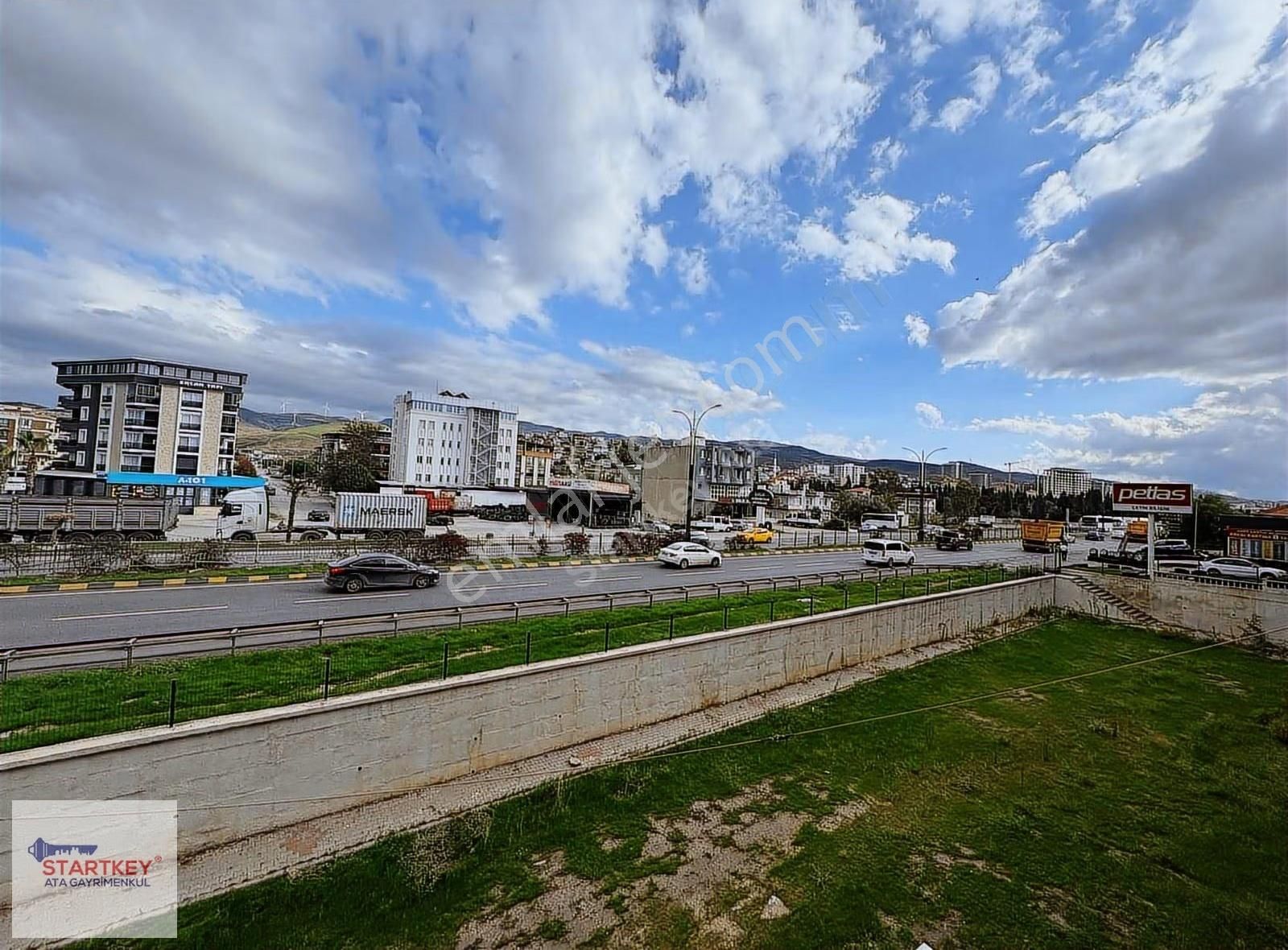 Menemen Esatpaşa Mahallesi 'nde 3+1 Satılık Daire - Görsel 3