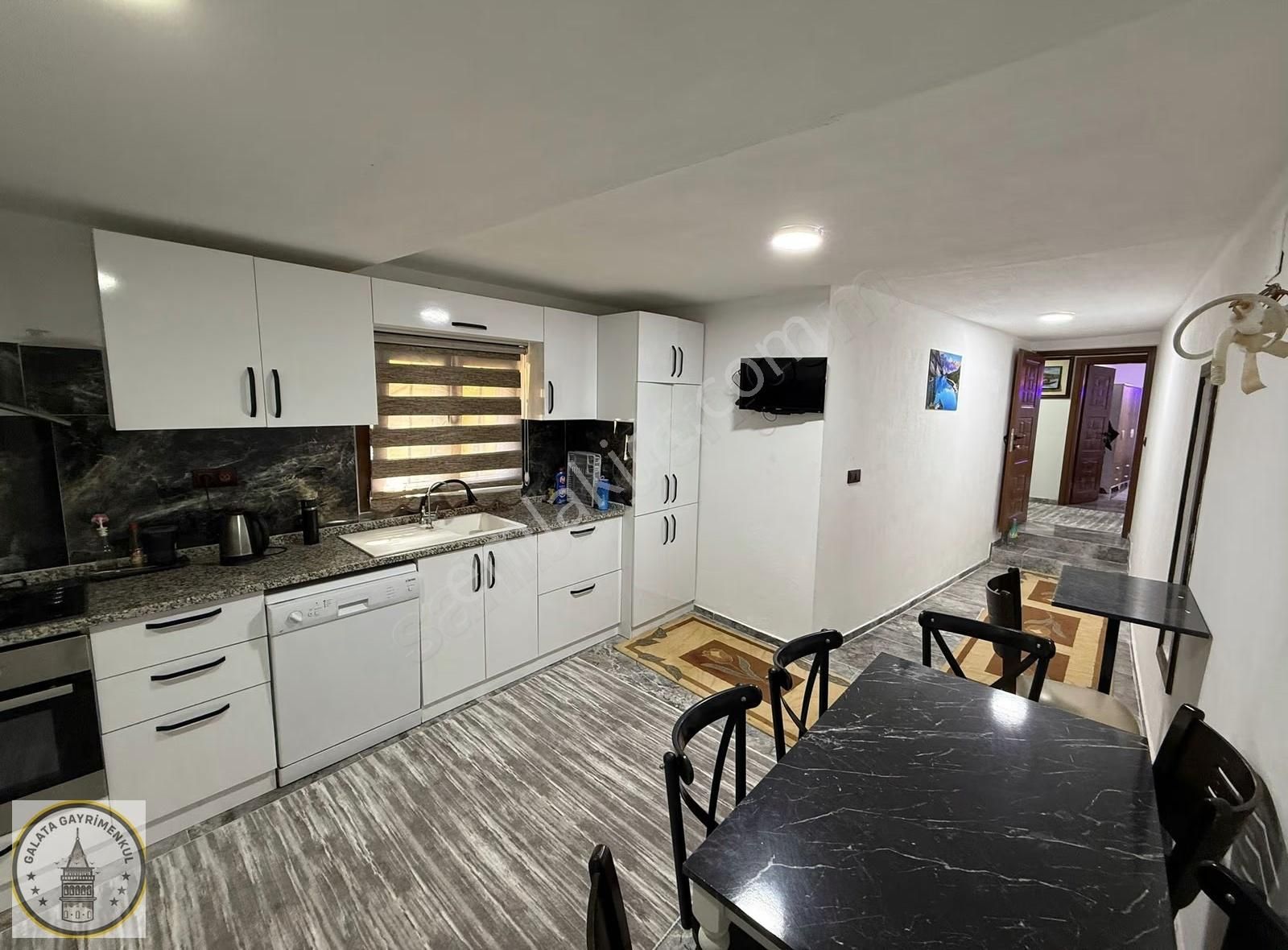 Galata,dan Söke Kemalpaşa Mah,de 220 M² 7+2 Satılık Taş Ev - Görsel 25