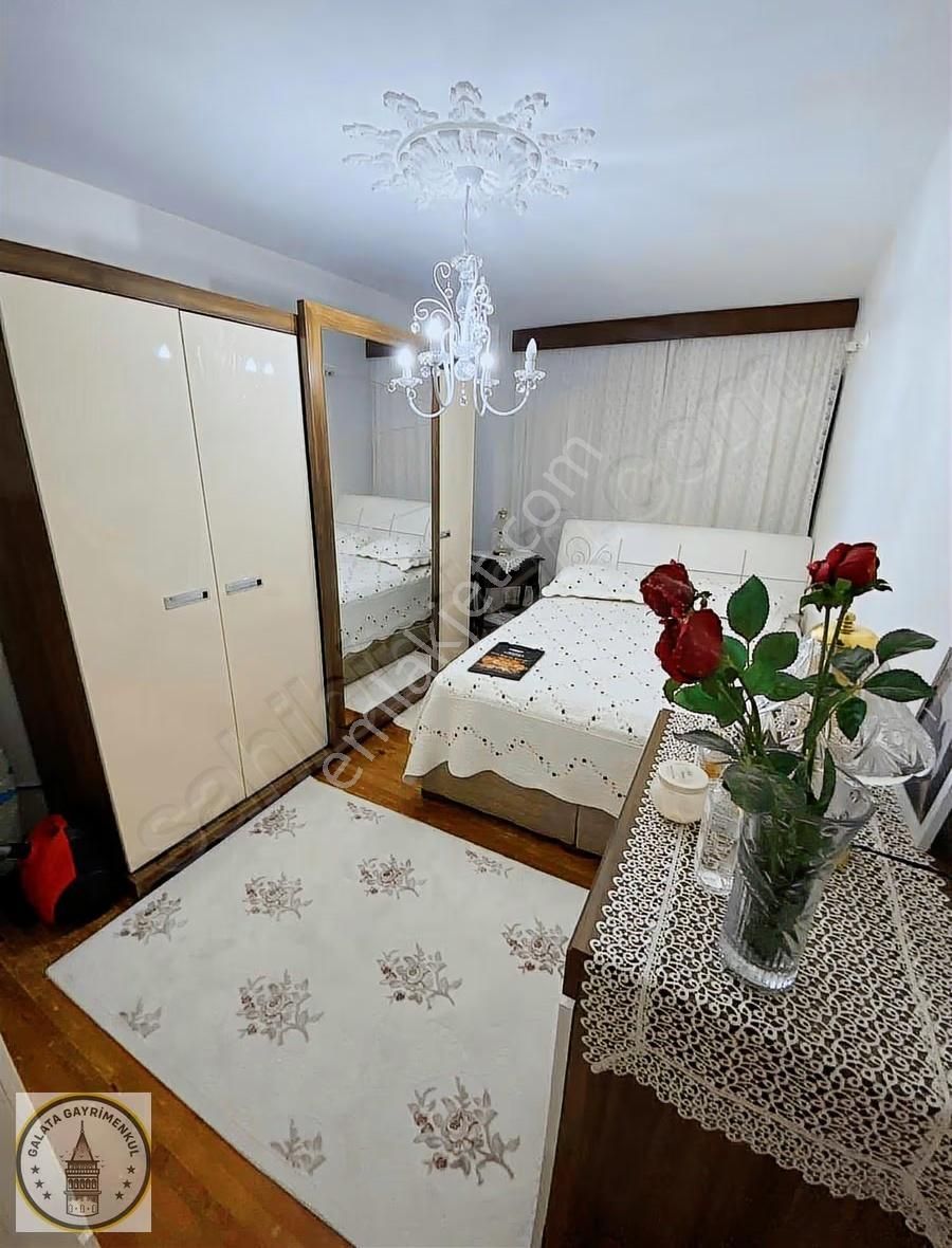 Galata'dan Çeltikçi Mahallesinde 3+1 Bakımlı Daire - Görsel 16