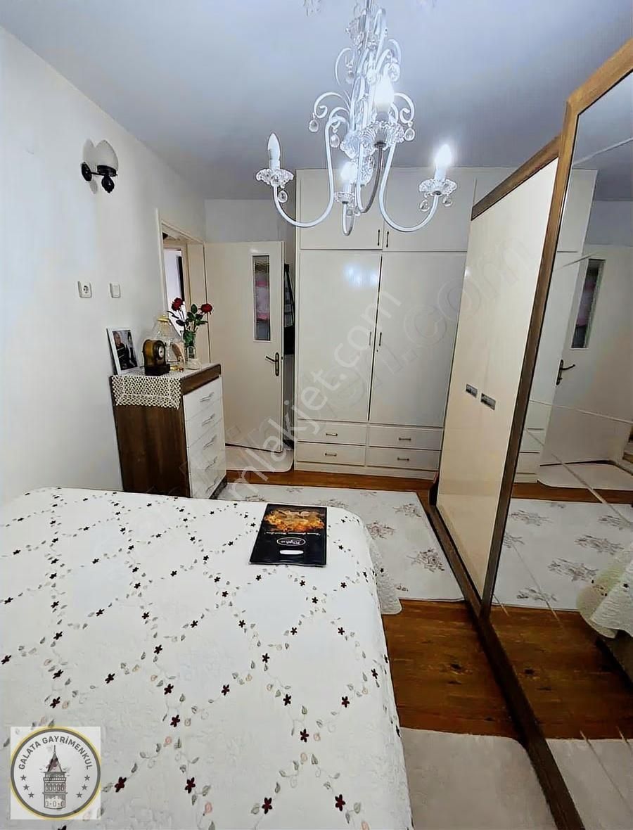 Galata'dan Çeltikçi Mahallesinde 3+1 Bakımlı Daire - Görsel 27