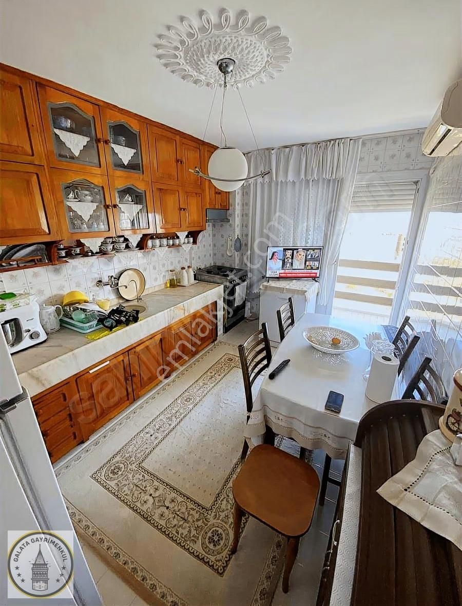 Galata'dan Çeltikçi Mahallesinde 3+1 Bakımlı Daire - Görsel 6