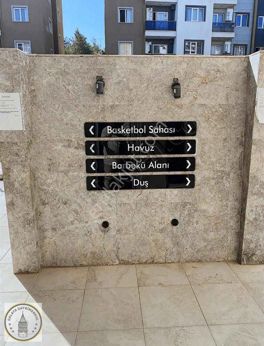 Galata'dan Site İçerisinde 1+1 Eşyalı Satılık Daire - Görsel 7