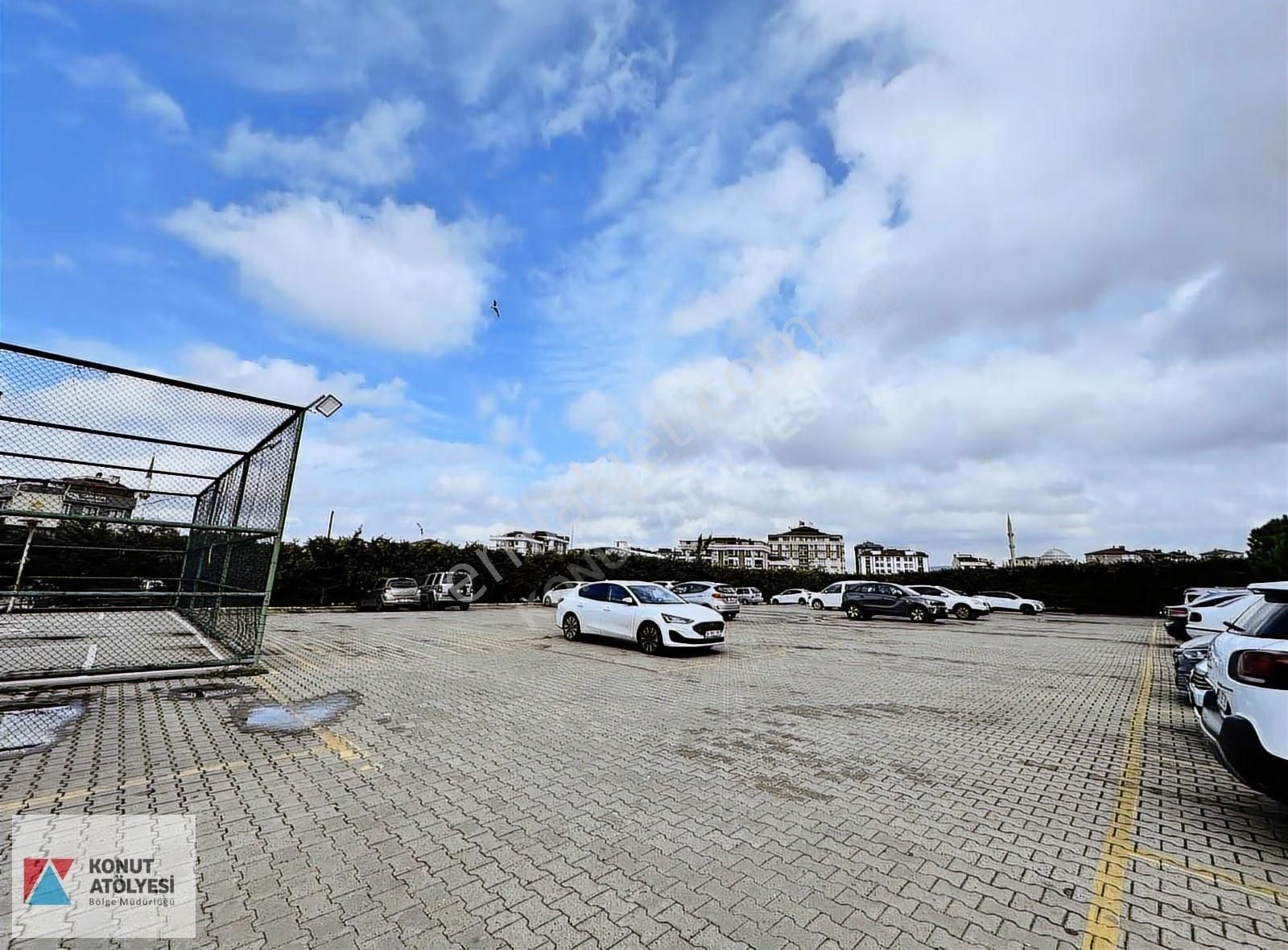 Sultantepe Sitesin'de Kiralık 2+1 Merkezi Konumda Sultanbeyli - Görsel 11