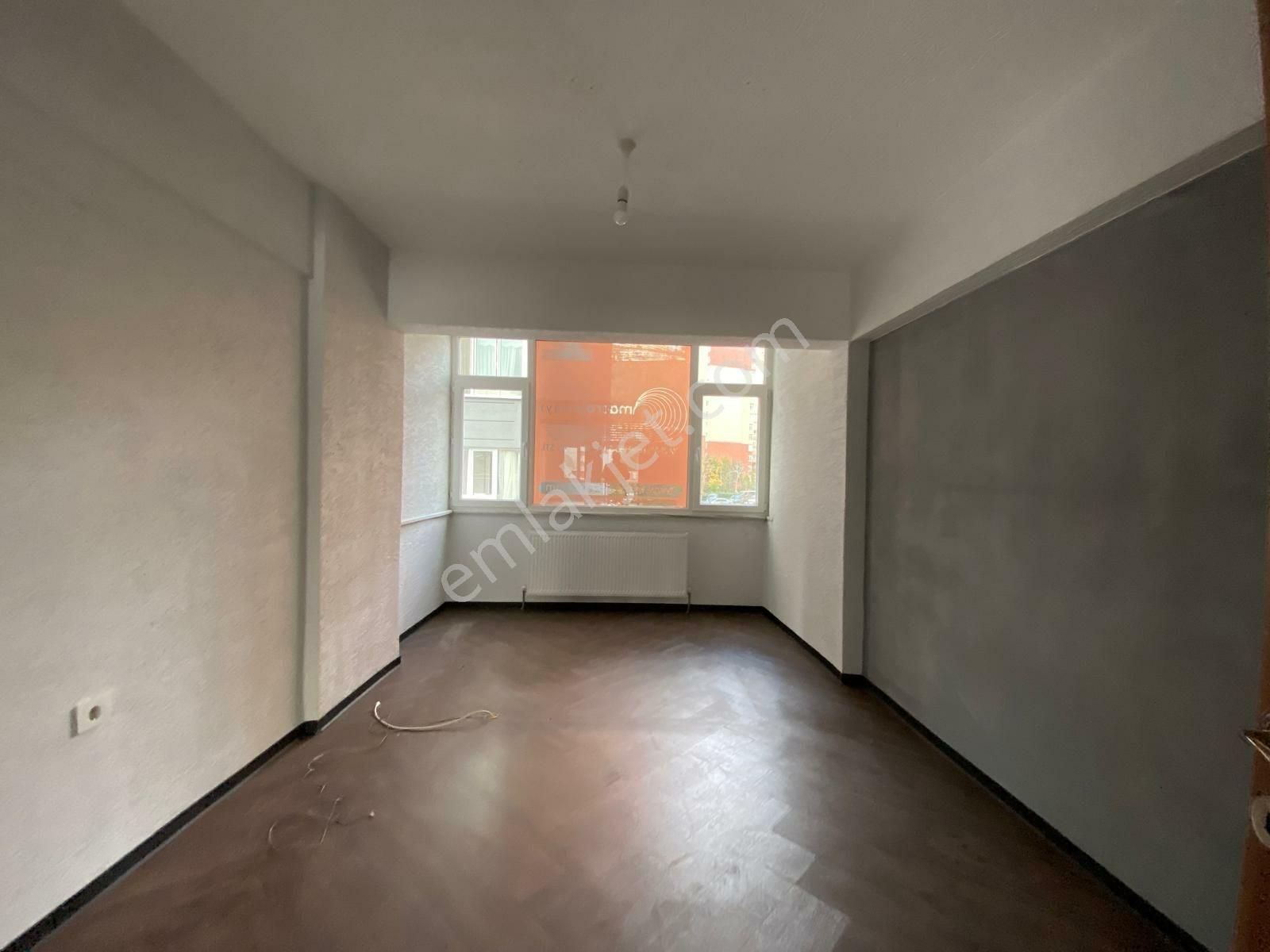 Beylıkdüzü Merkezde 120 M2 Ofis &büro Kullanımına Uygun - Görsel 8