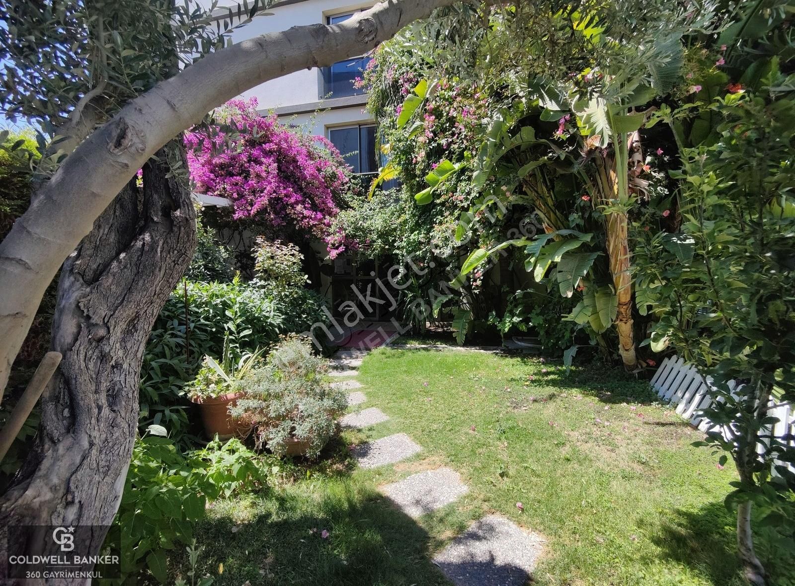 Yaşar Üniversitesi Yakını Real Platin Sitesi Eşyalı Kiralık 2+1 - Görsel 3