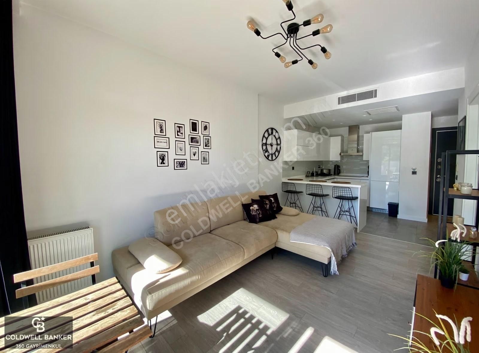 Folkart Time'da 1+1 Balkonlu Eşyalı Kiralık Daire