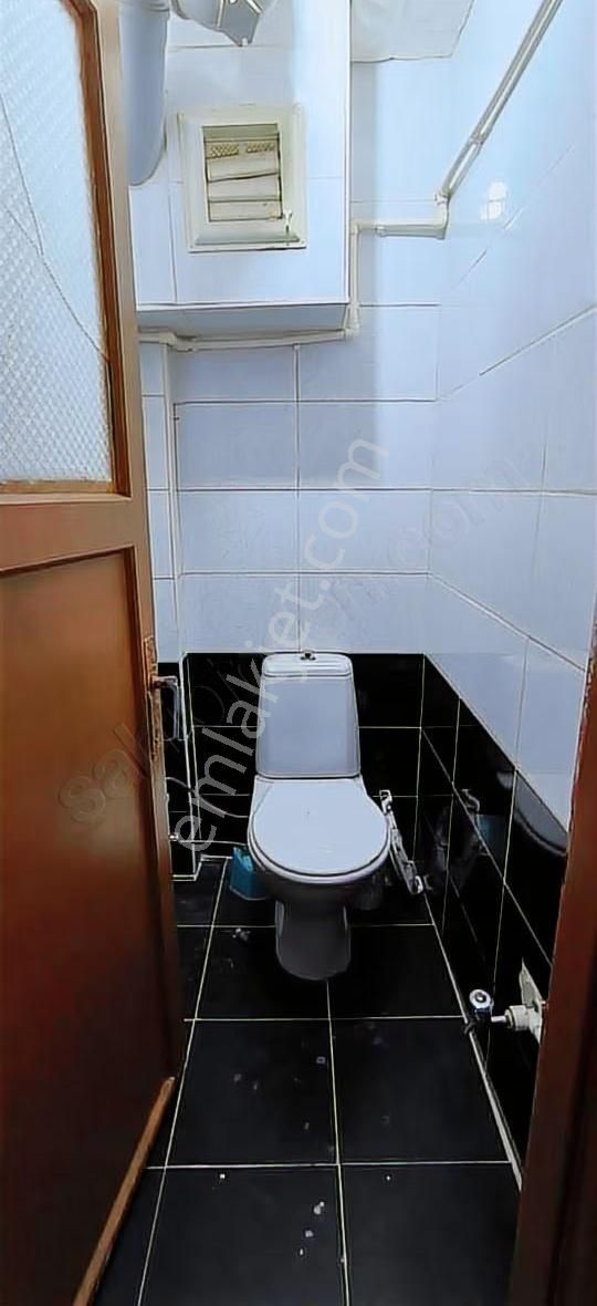 Çift Cephe Açık Balkonlu Aile Apartmanında - Görsel 16