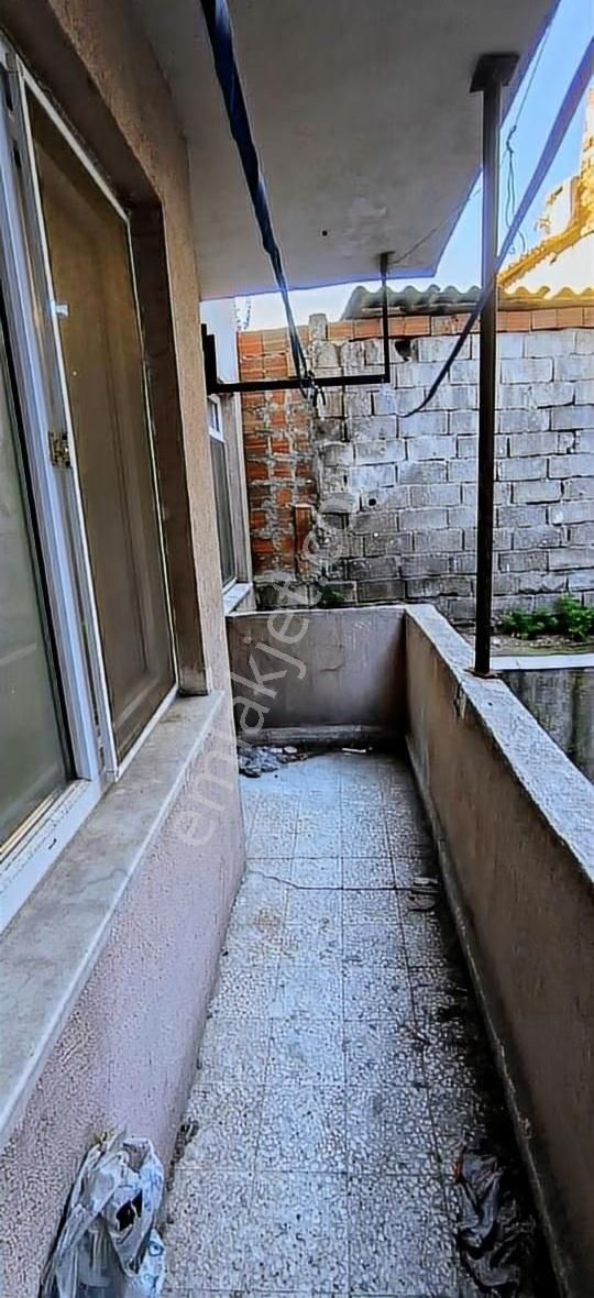 Çift Cephe Açık Balkonlu Aile Apartmanında - Görsel 17