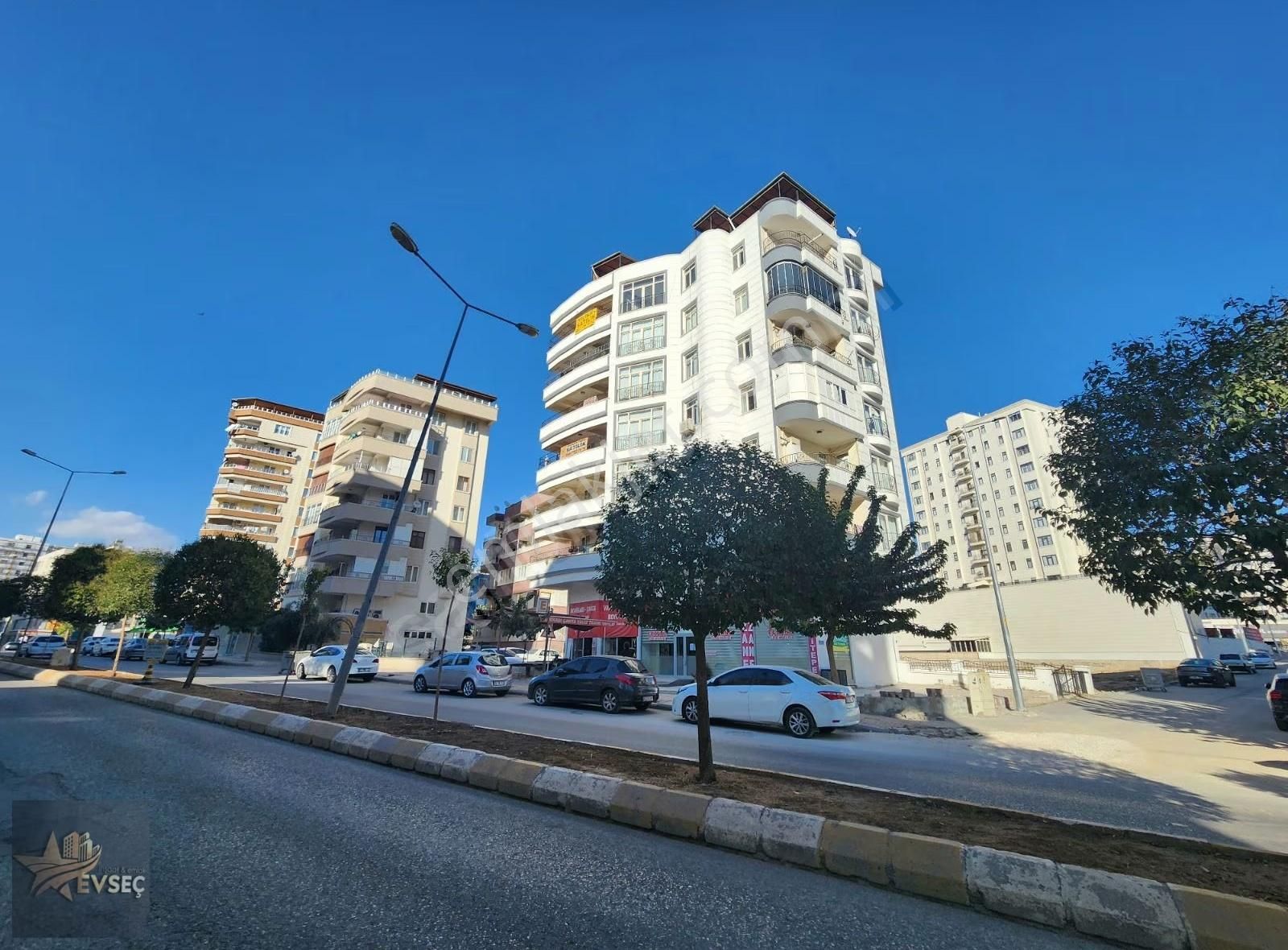 Evseç Gayrimenkulden Balık Ayağı Bulv. Üzerinde Satılık Dubleks