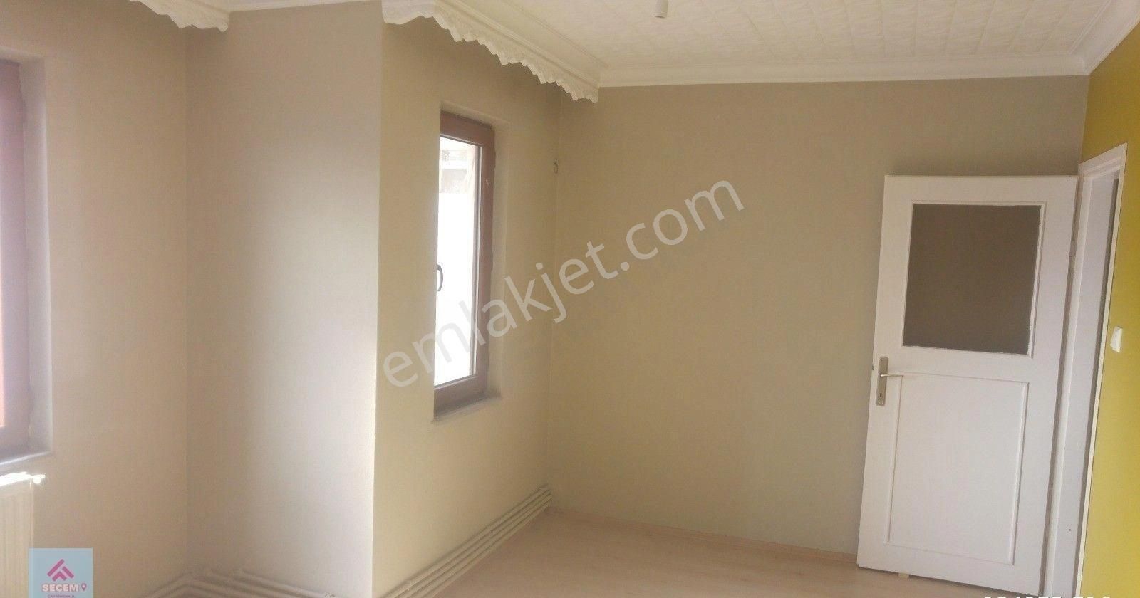 Bandırma Hacıyusuf Mh De Bakımlı 2+1 Satılık Daire!