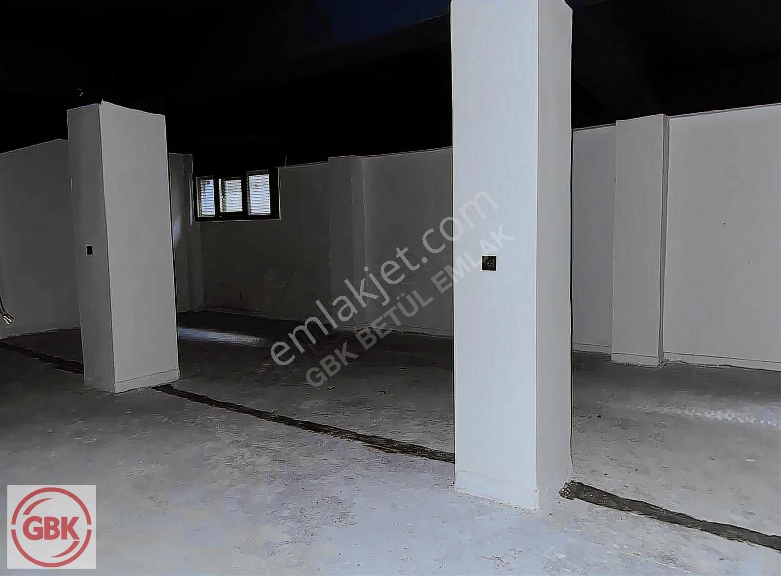 Siteler Girişi Showroom Ve Ofis Kullanımına Uygun 820 M2 Kiralık - Görsel 15