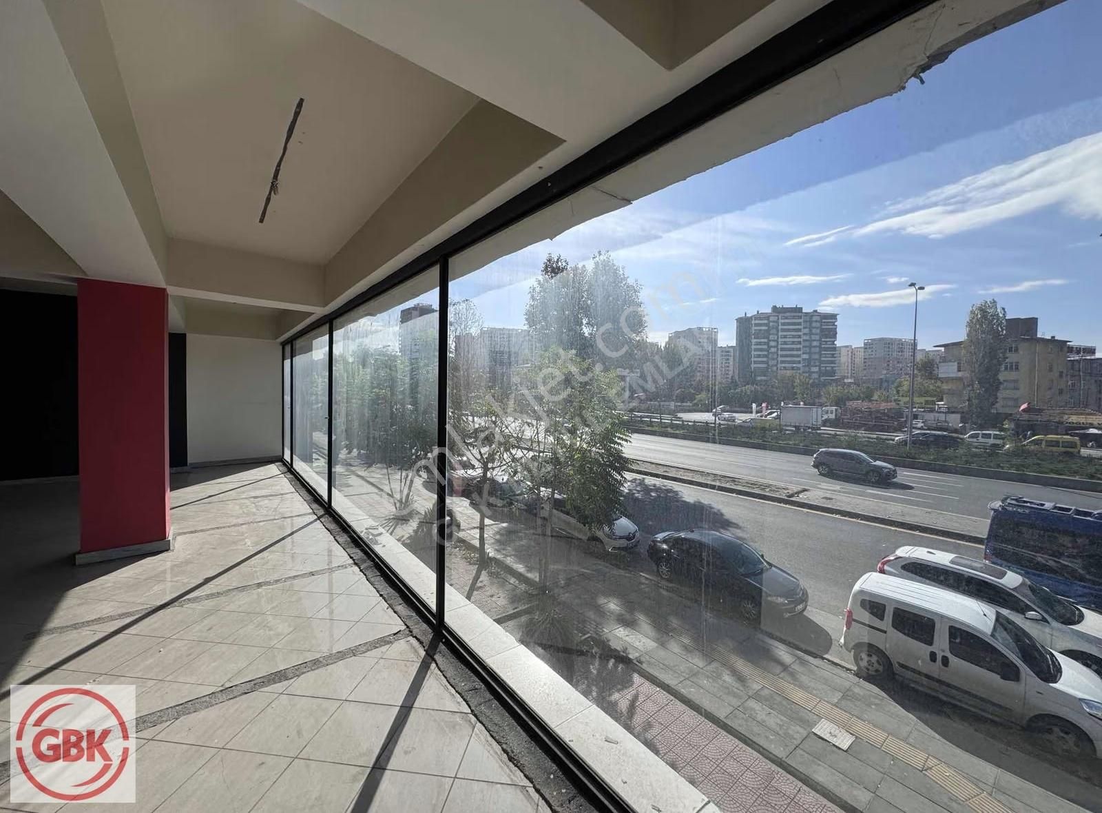 Siteler Girişi Showroom Ve Ofis Kullanımına Uygun 820 M2 Kiralık - Görsel 27