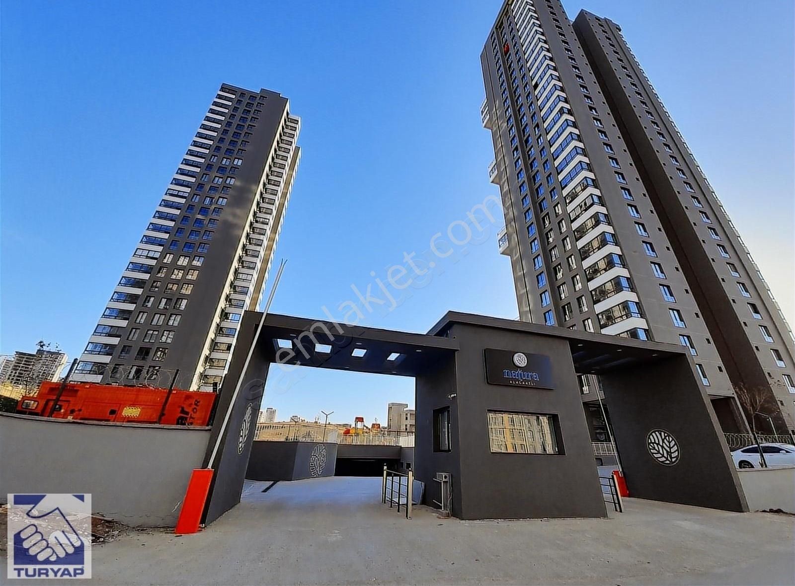 Turyap'tan Natura Alacaatlı Sitesinde Kiralık 4+1 Daire