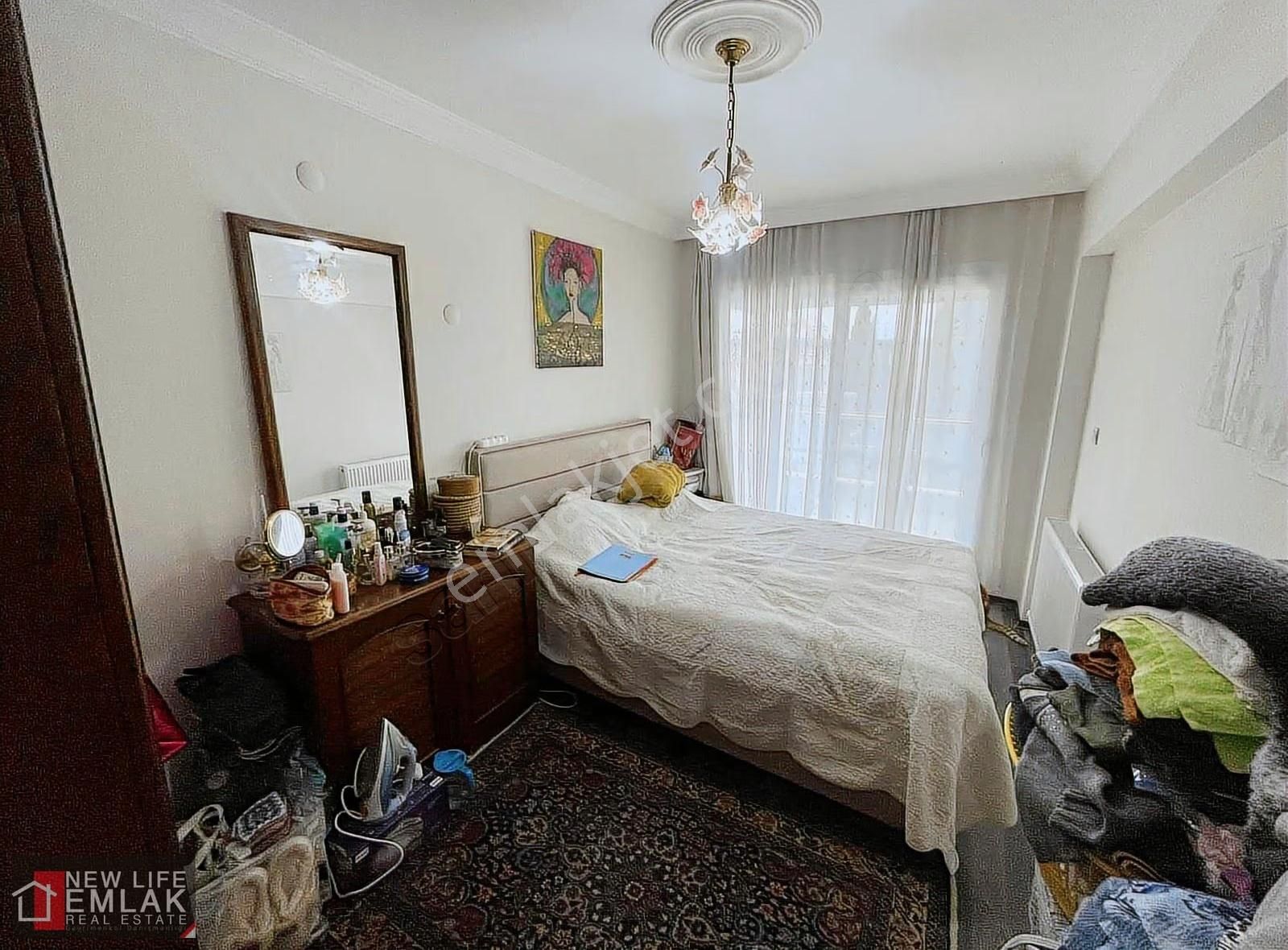 Kuşadasında Ege Mahallesinde Satılık Ev - Görsel 2