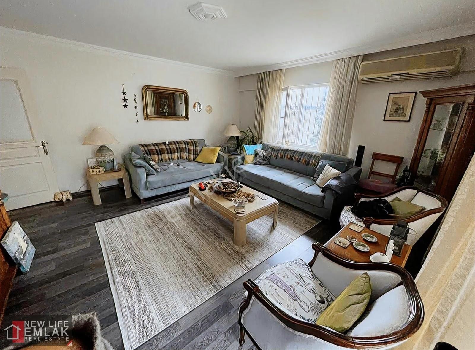 Kuşadasında Ege Mahallesinde Satılık Ev - Görsel 6