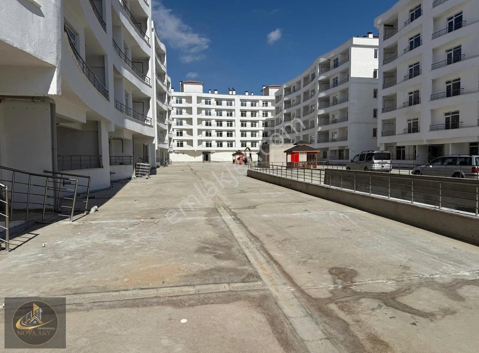 Nova A&y'den Fetih Cad. Tramvay Durağı Satılık 3+1 Sıfır Daire - Görsel 12