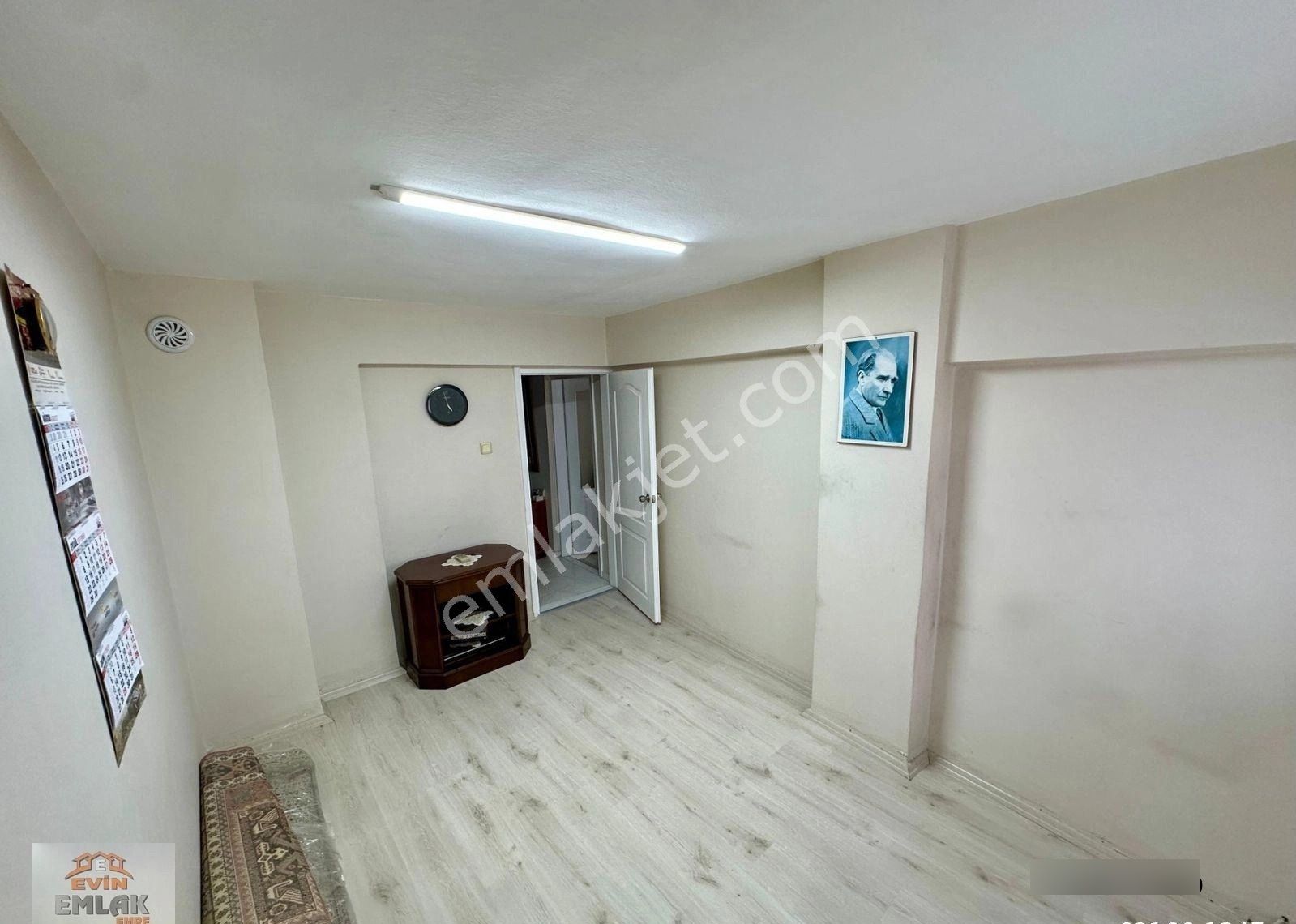 Panoramik Manzaralı...amerikan Koleji Karşısı Otoparklı 3+1 - Görsel 12