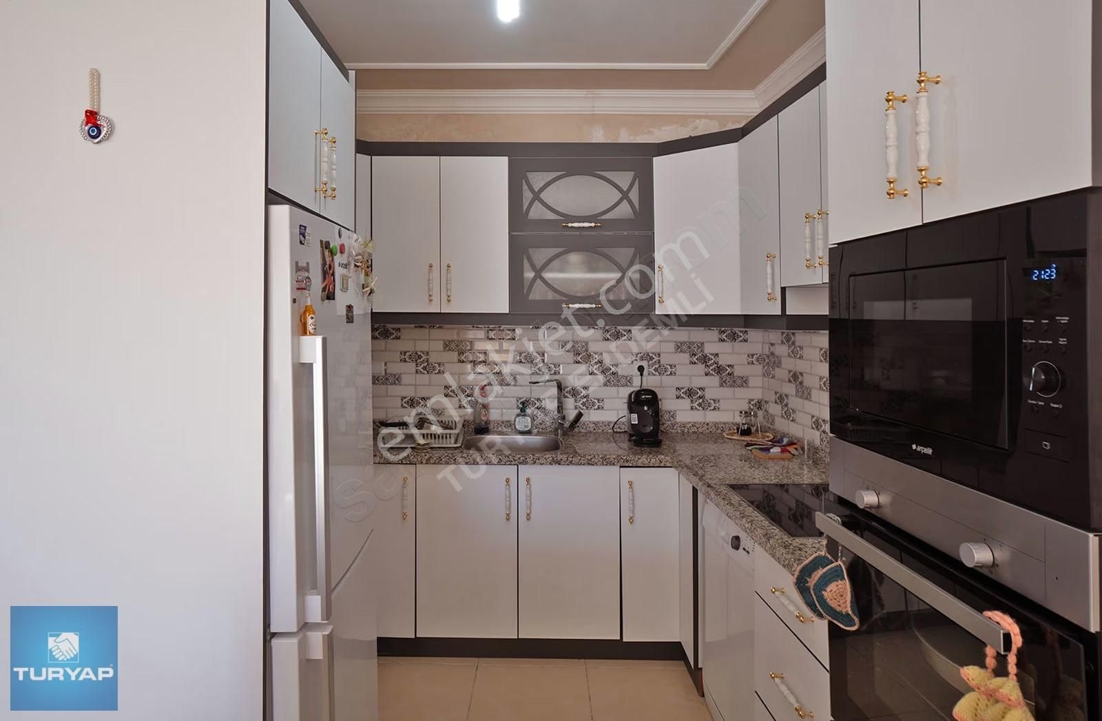 Kızkalesi Kale Tatil Sitesi'nde Deniz Ve Kale Manzaralı 3+1 - Görsel 2