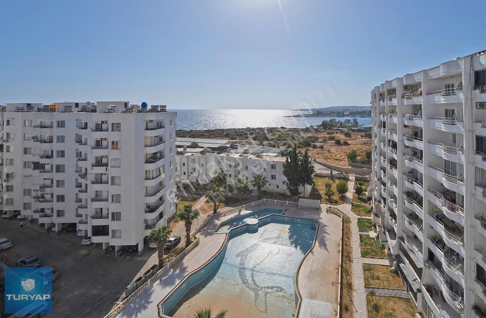 Kızkalesi Kale Tatil Sitesi'nde Deniz Ve Kale Manzaralı 3+1