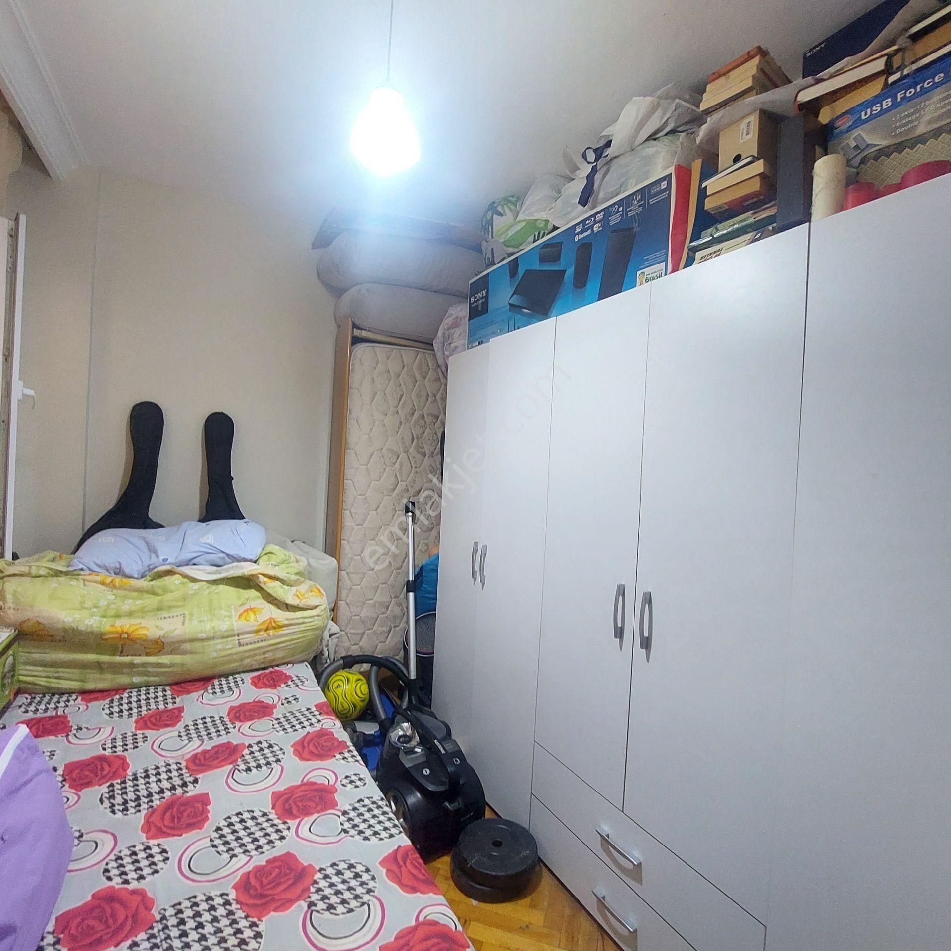 Karşıyaka Goncalar Mh. Satılık 3+1 Arakat Boş Ferah Daire - Görsel 22