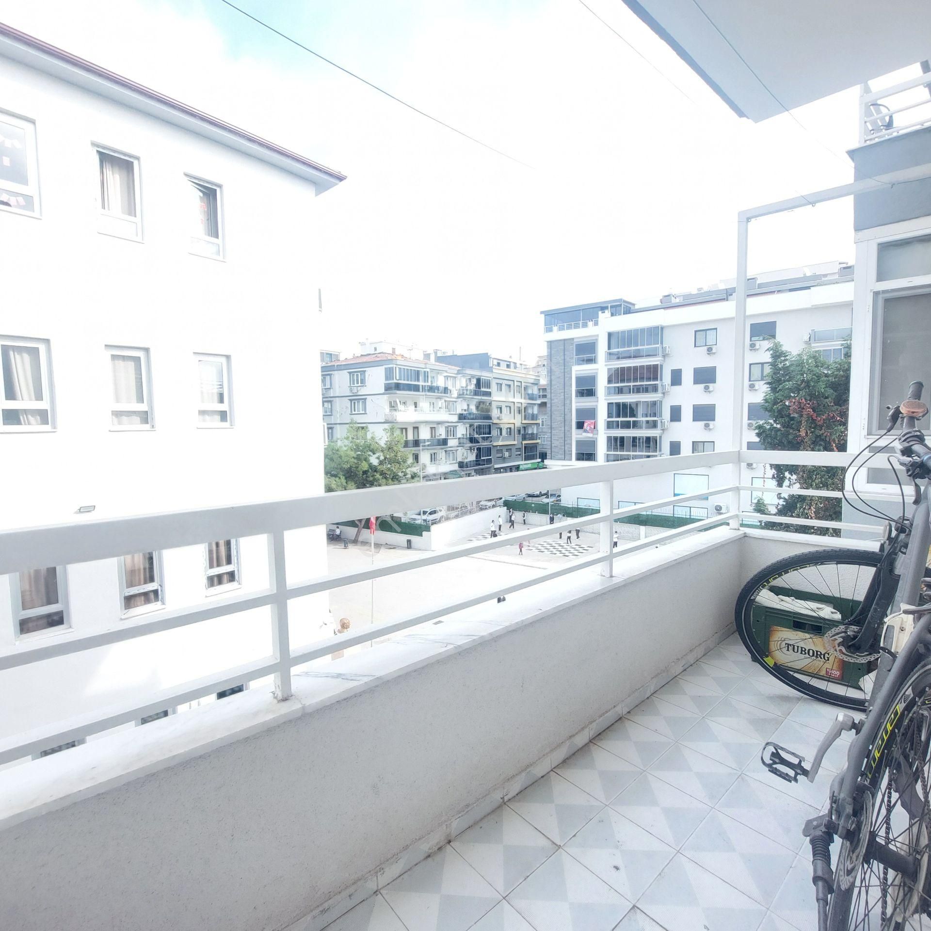 Karşıyaka Goncalar Mh. Satılık 3+1 Arakat Boş Ferah Daire - Görsel 19