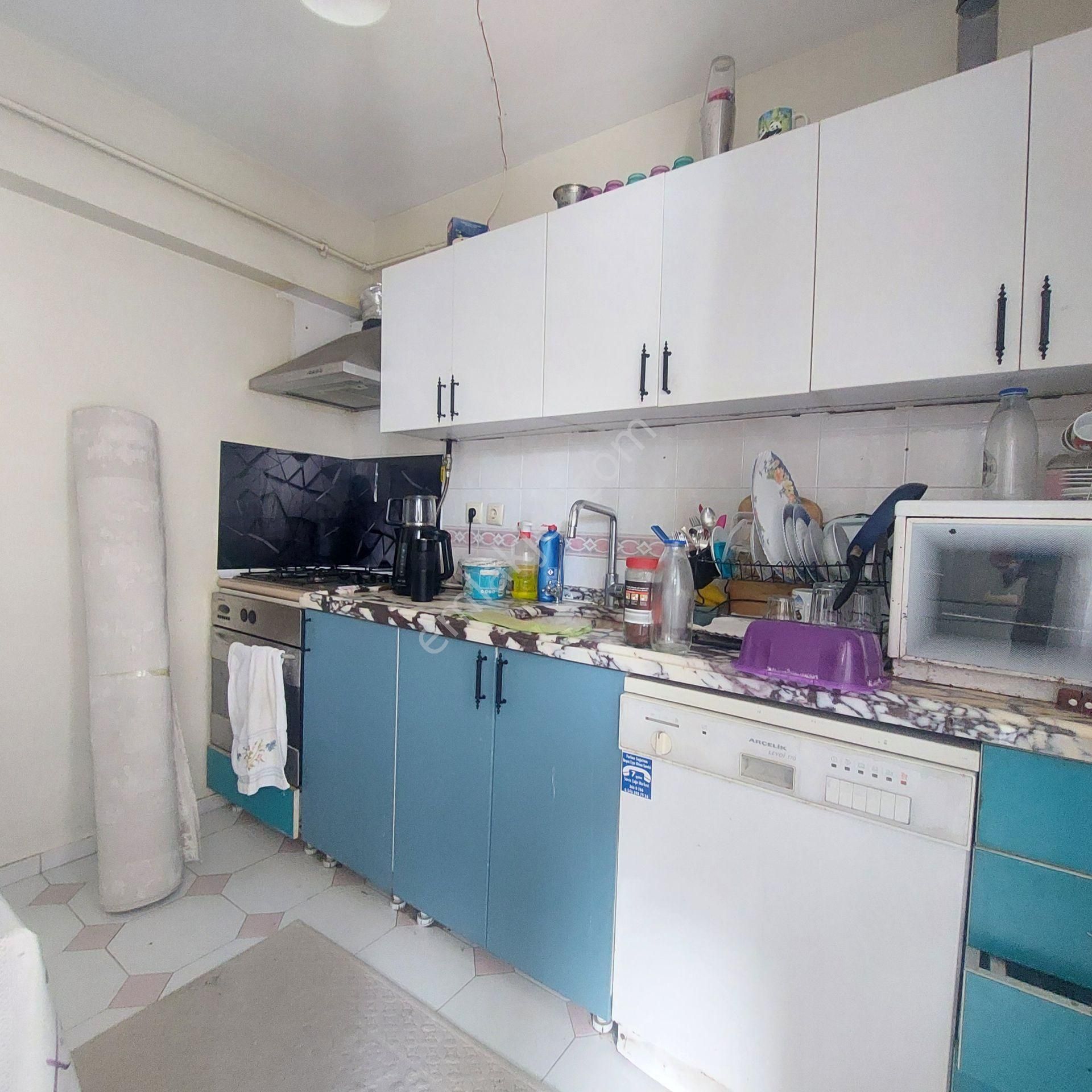 Karşıyaka Goncalar Mh. Satılık 3+1 Arakat Boş Ferah Daire - Görsel 13