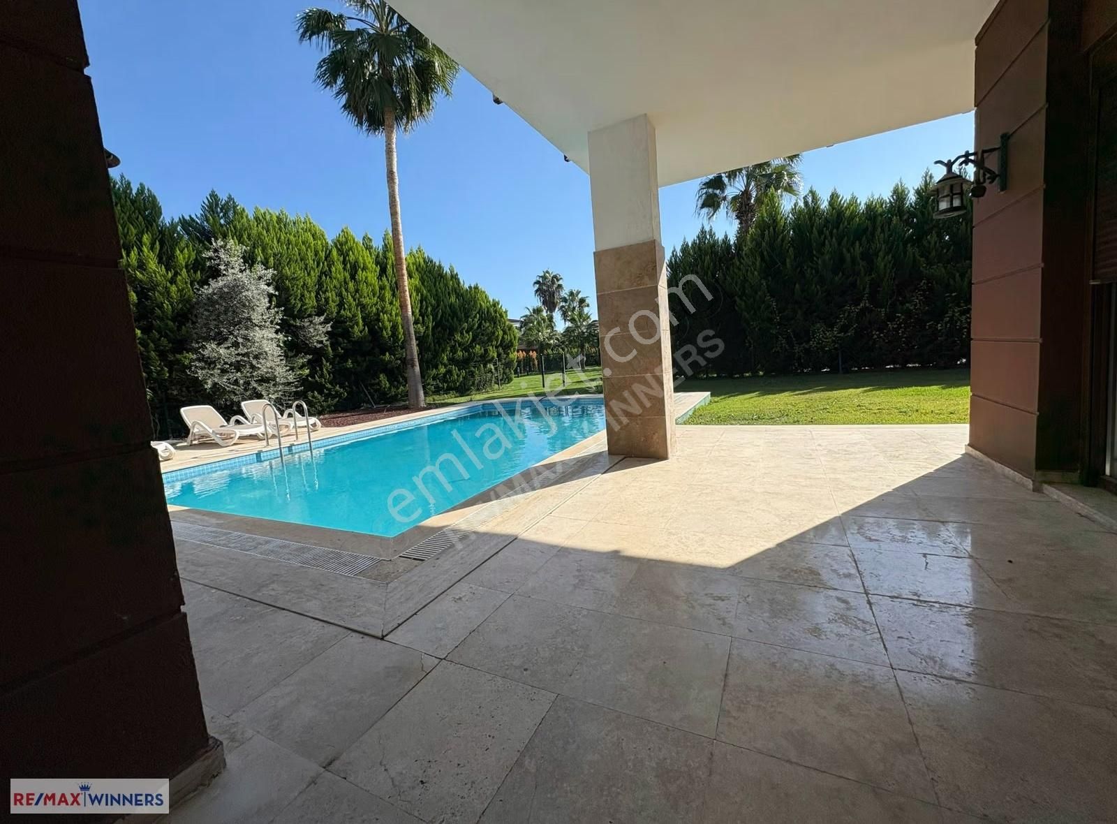 Caratpark'ta 5+1 Satılık Dubleks Vılla - Görsel 5