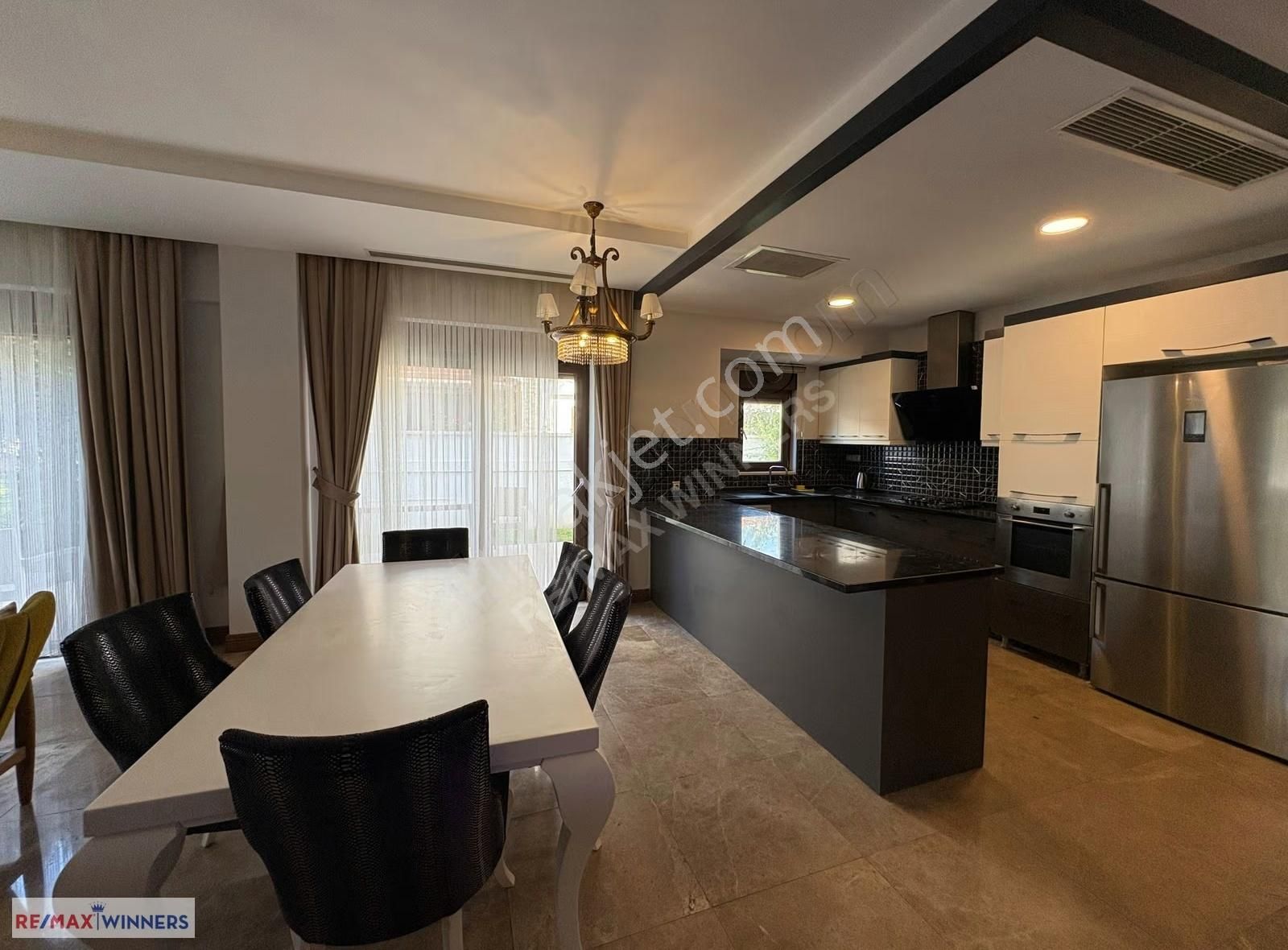 Caratpark'ta 4+1 Satılık Dubleks Vılla - Görsel 20