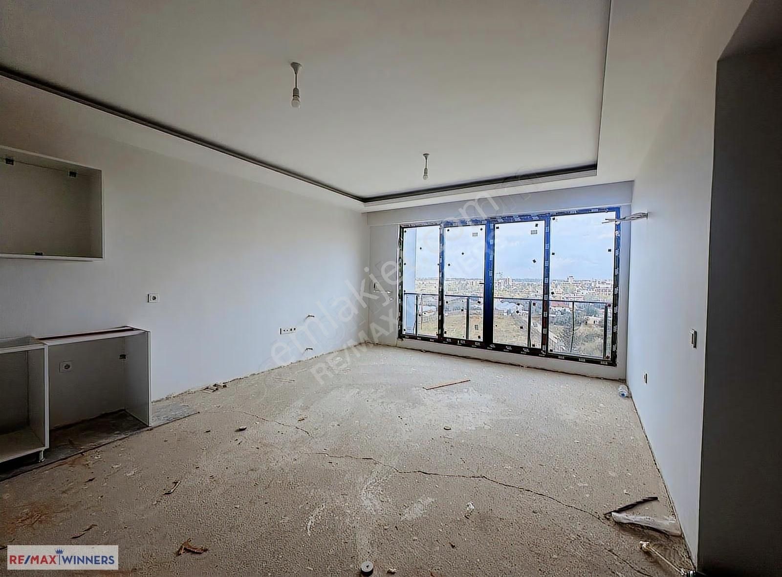 Flyport Rezidance Sitesinde Çift Banyolu Lüx 2+1 - Görsel 2