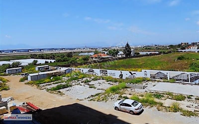 Flyport Rezidance Sitesinde Çift Banyolu Lüx 2+1 - Görsel 15