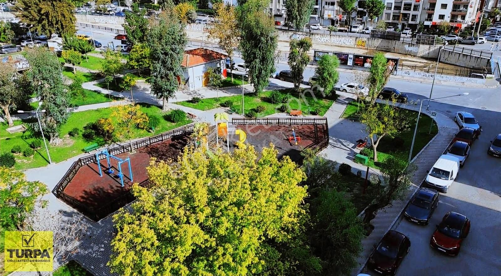 Bostanlı Akbank Sokağı Girişinde 3+1 Boş Daire - Görsel 16